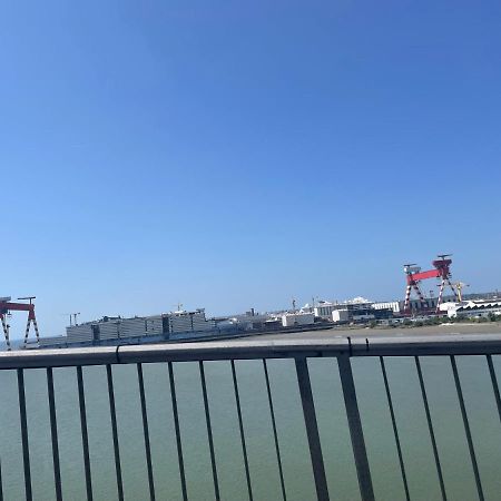 Studio Cosy Avec Terrasse, Proche Chantiers Et Airbus Saint-Nazaire  Exterior photo
